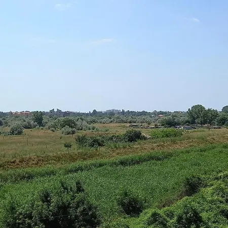 Josef Place شقة